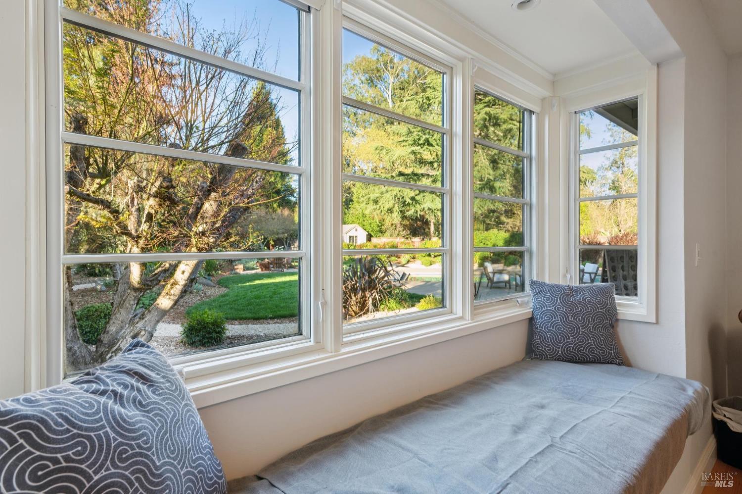 1222 Apple Tree Court Sonoma CA 95476