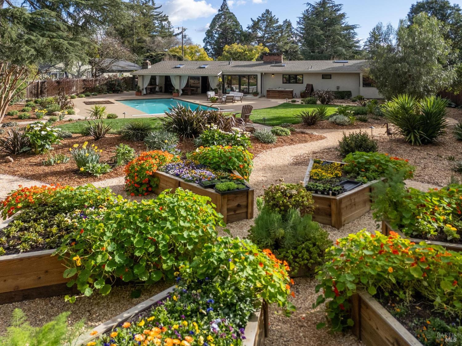1222 Apple Tree Court Sonoma CA 95476