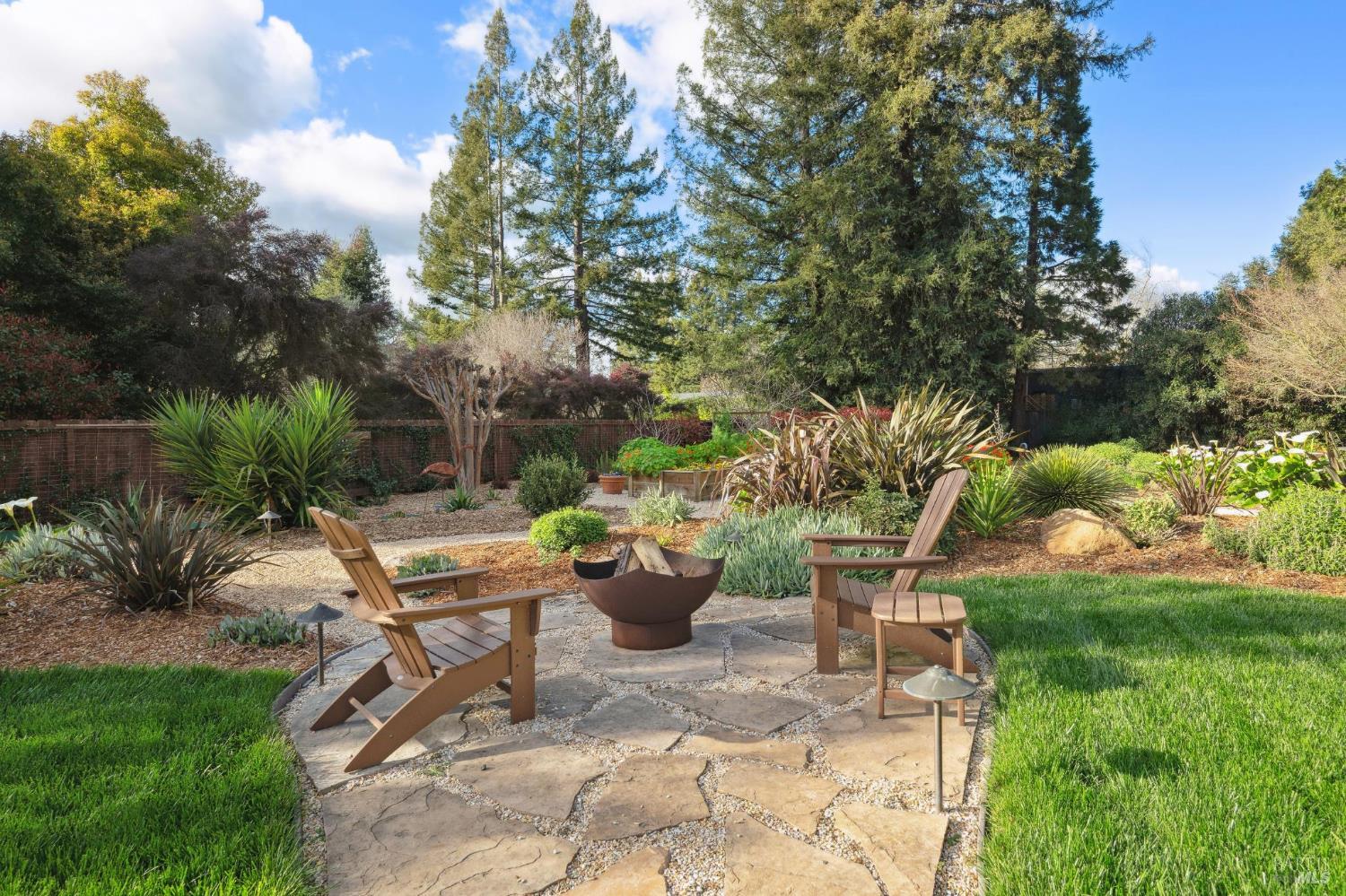 1222 Apple Tree Court Sonoma CA 95476