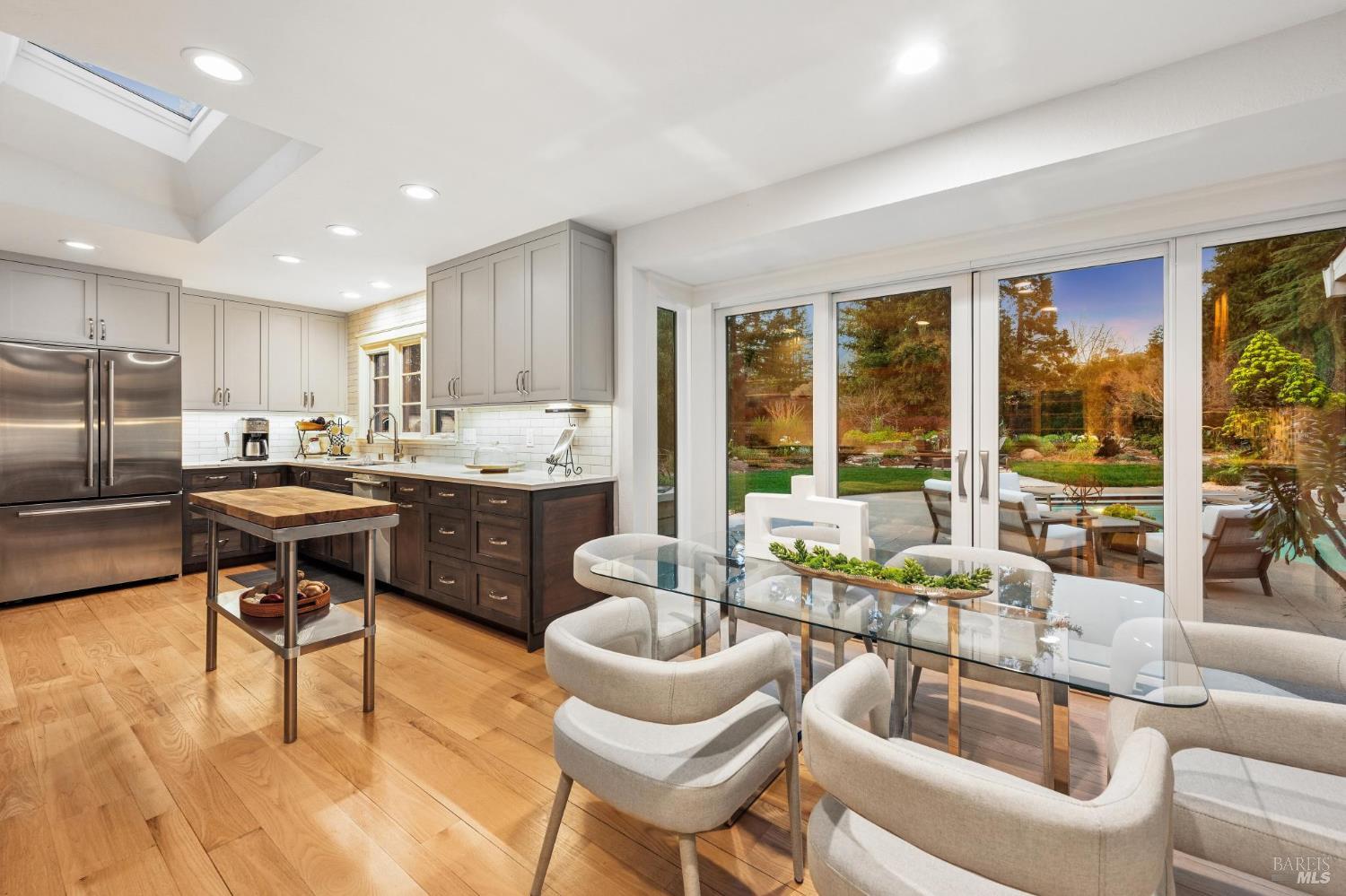 1222 Apple Tree Court Sonoma CA 95476