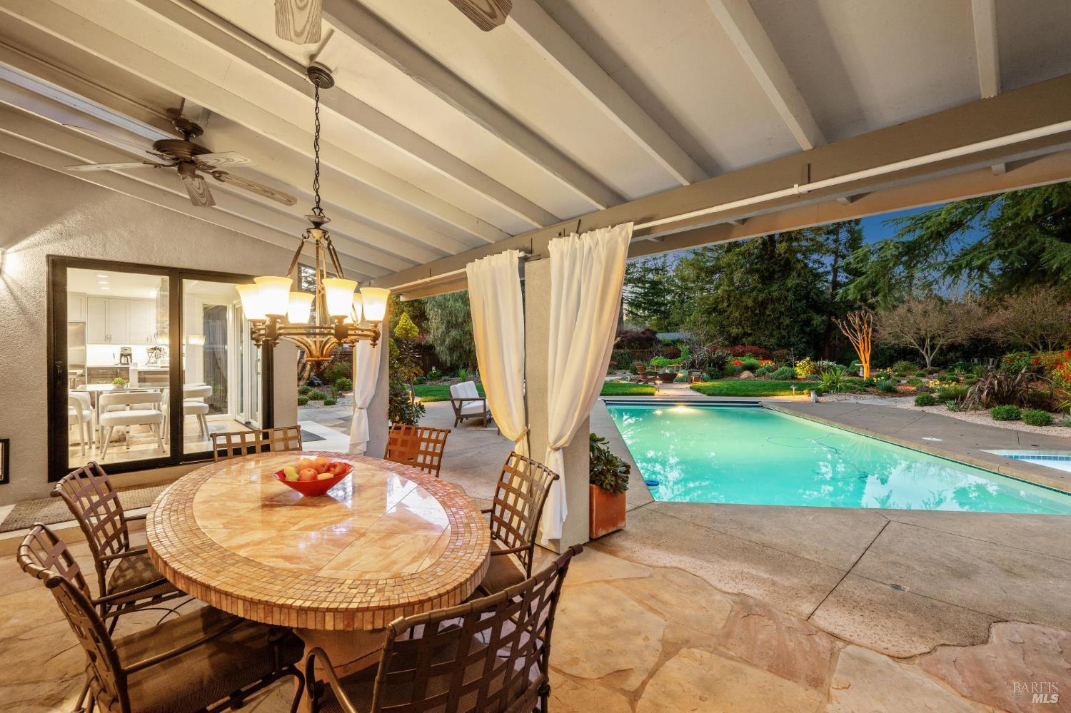 1222 Apple Tree Court Sonoma CA 95476