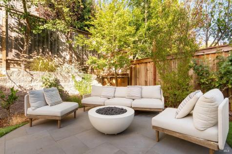 27 Palmer Drive Novato CA 94949
