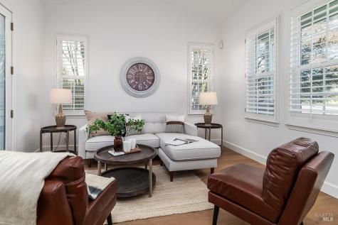 27 Palmer Drive Novato CA 94949