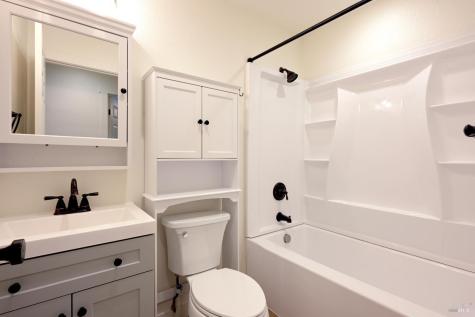 1536 Marlow Road Santa Rosa CA 95401