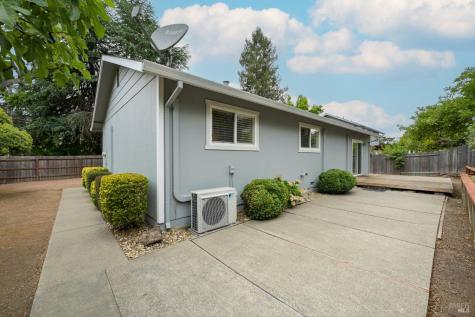 1536 Marlow Road Santa Rosa CA 95401