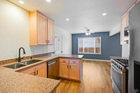 1536 Marlow Road Santa Rosa CA 95401