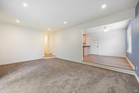 1536 Marlow Road Santa Rosa CA 95401