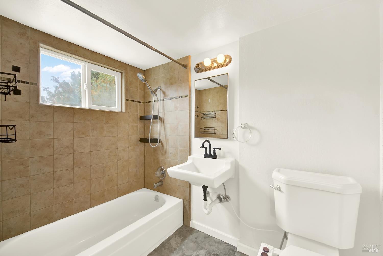 573 Westwood Court Vacaville CA 95688