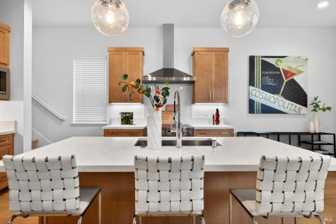 361 Cornell Street Windsor CA 9549