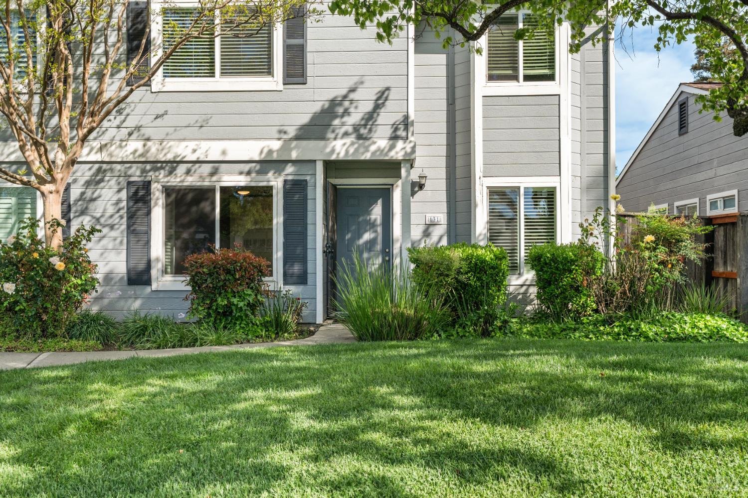 131 Cambridge Drive Vacaville CA 95687