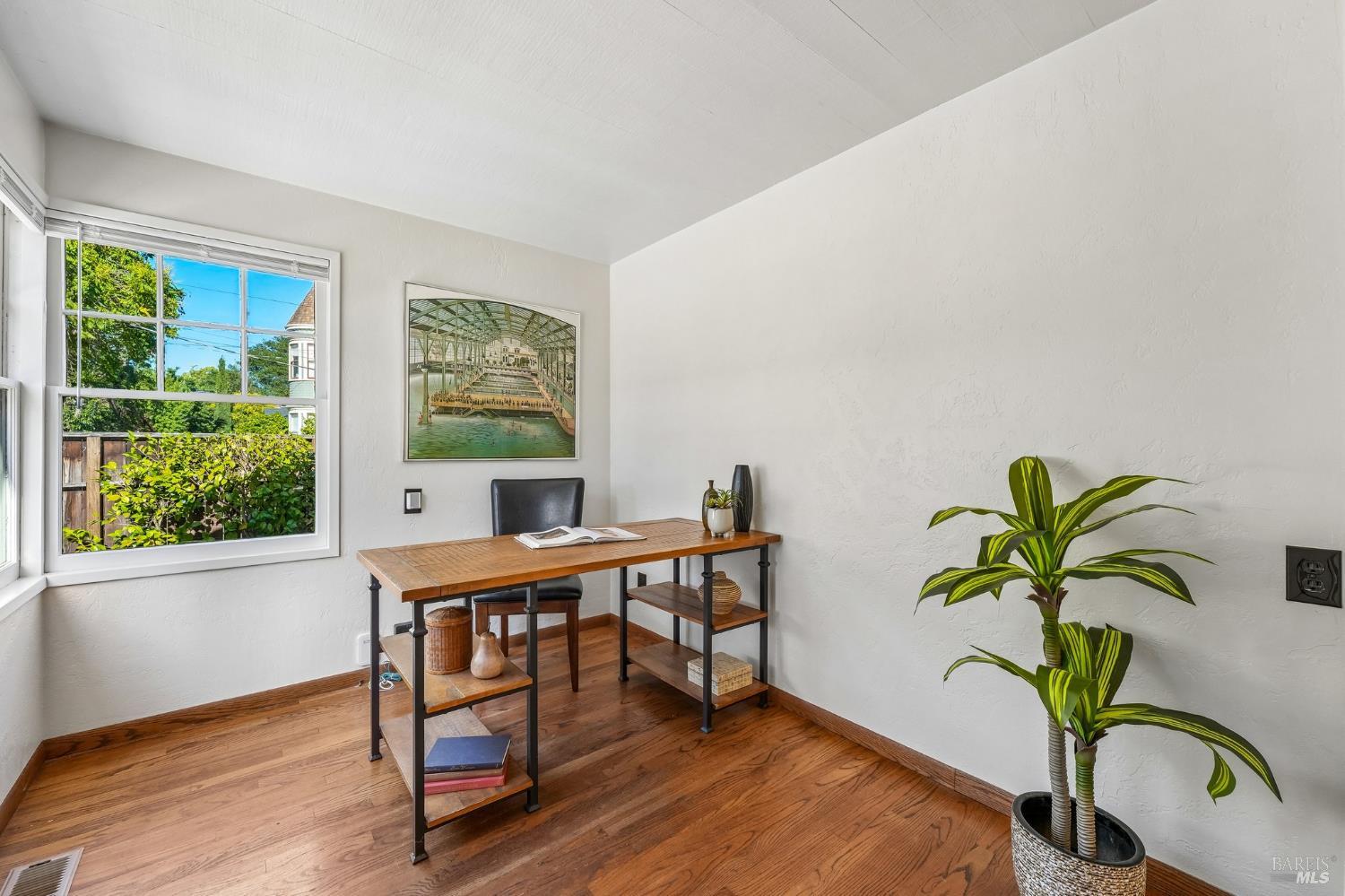 536 Orchard Street Santa Rosa CA 95404