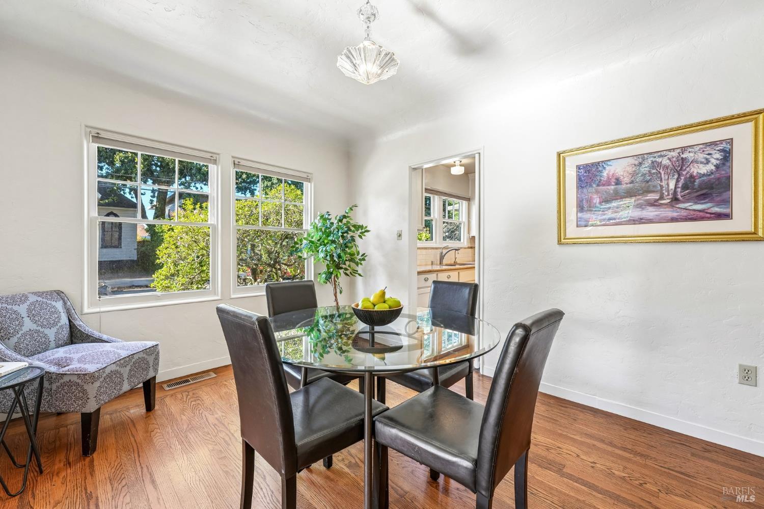 536 Orchard Street Santa Rosa CA 95404