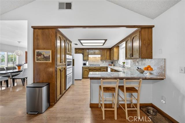 2433 W 3rd Madera CA 93637