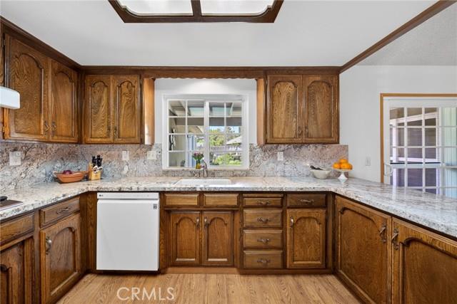 2433 W 3rd Madera CA 93637
