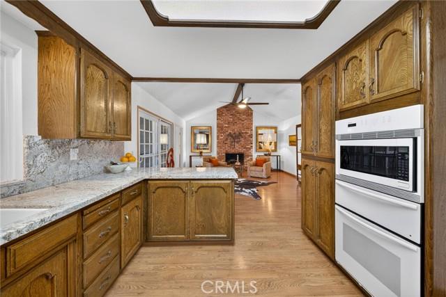 2433 W 3rd Madera CA 93637