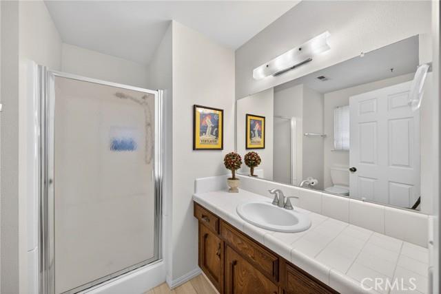 2433 W 3rd Madera CA 93637