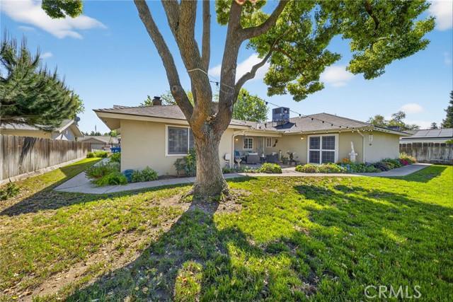 2433 W 3rd Madera CA 93637