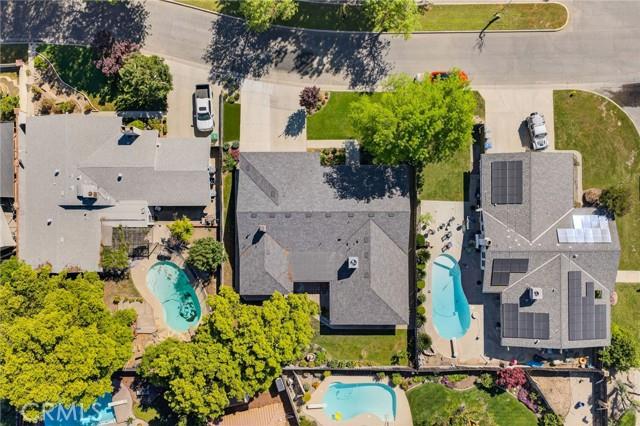 2433 W 3rd Madera CA 93637