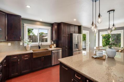 614 Shagbark Street Windsor CA 95492