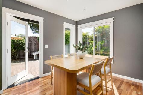 614 Shagbark Street Windsor CA 95492