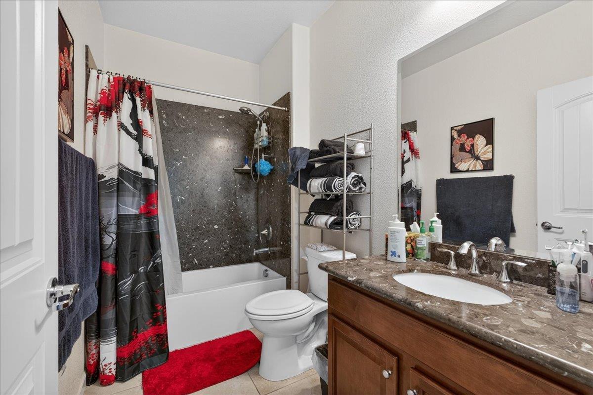 9536 N Cedar Point Way Sacramento CA 95829