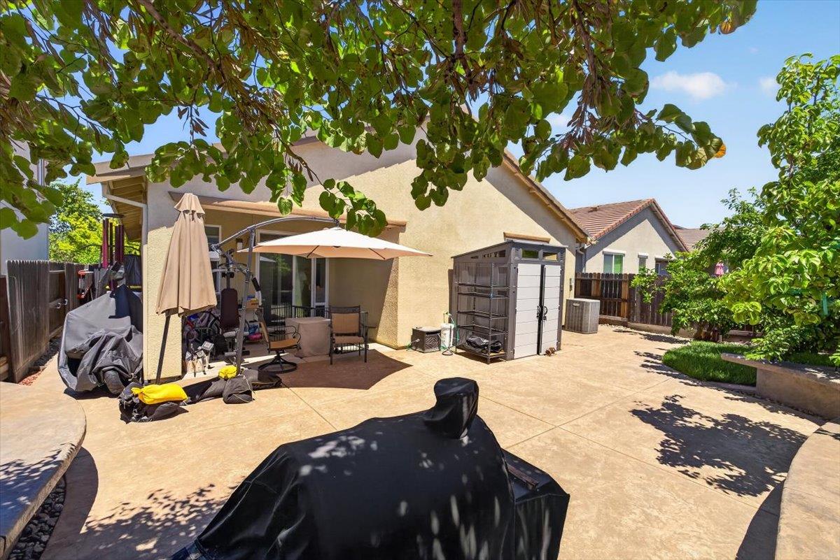 9536 N Cedar Point Way Sacramento CA 95829