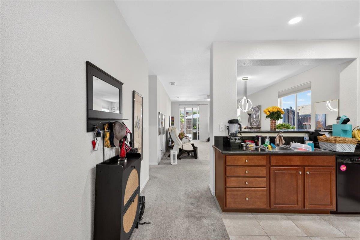 9536 N Cedar Point Way Sacramento CA 95829