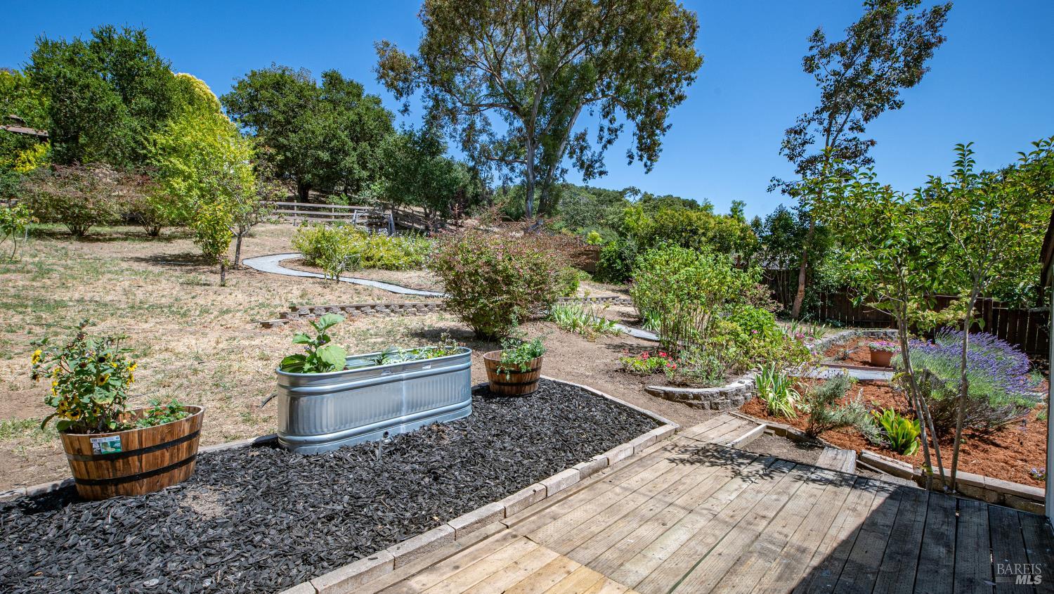 1132 Simmons Lane Novato CA 94945