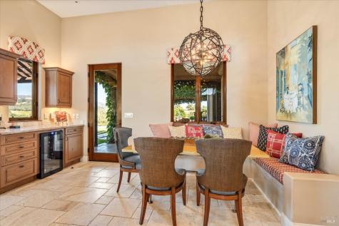 25084 Asti Road Geyserville CA 95425
