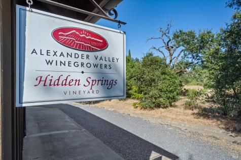25084 Asti Road Geyserville CA 95425