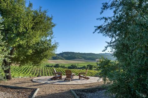 25084 Asti Road Geyserville CA 95425