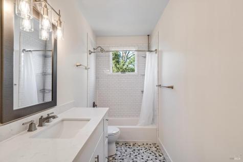 25084 Asti Road Geyserville CA 95425