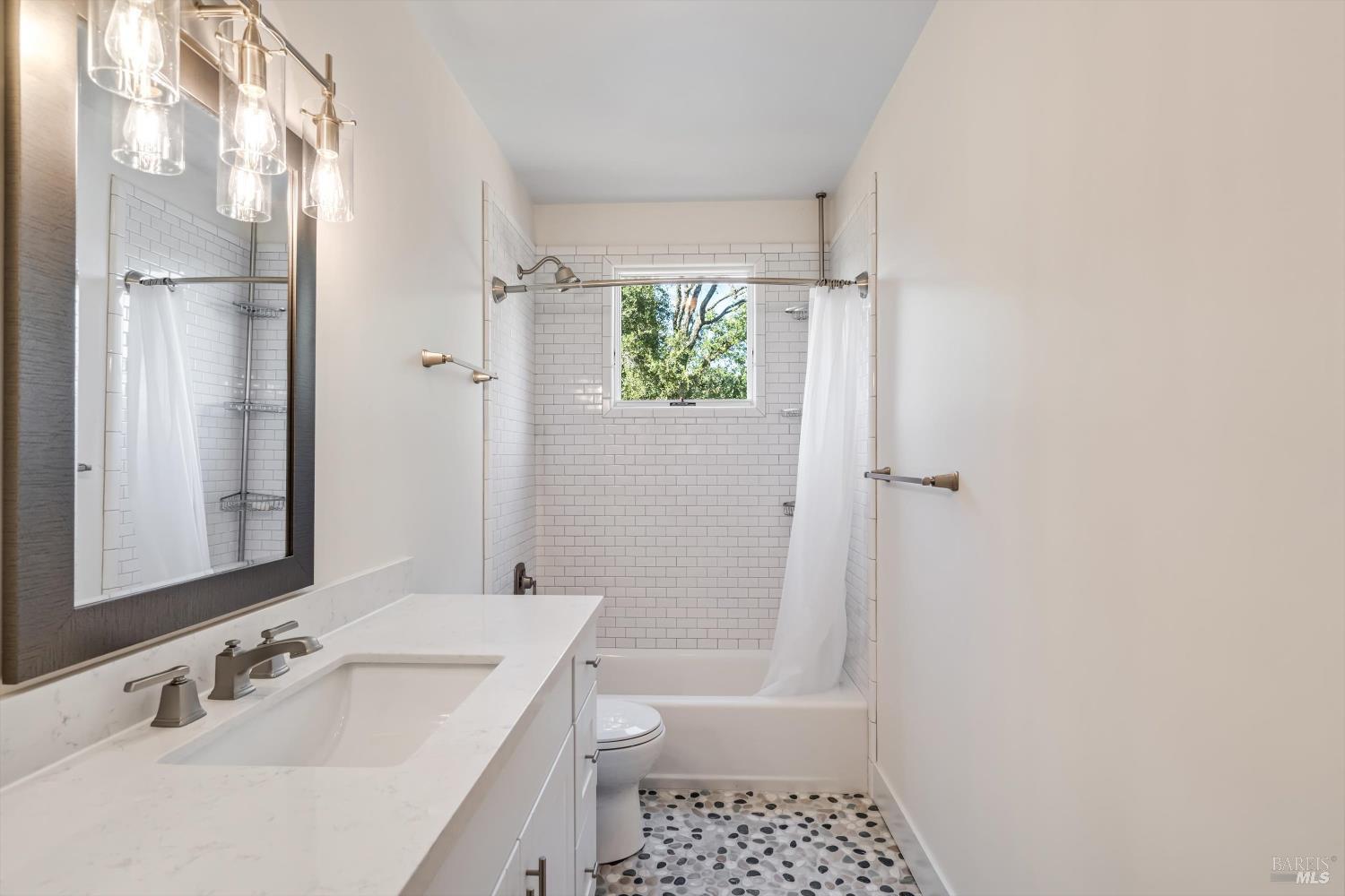 25084 Asti Road Geyserville CA 95425