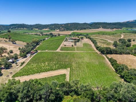 25084 Asti Road Geyserville CA 95425