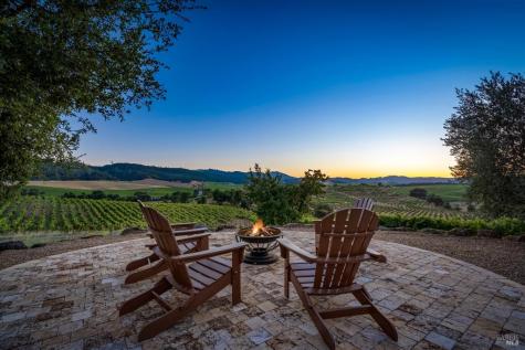 25084 Asti Road Geyserville CA 95425