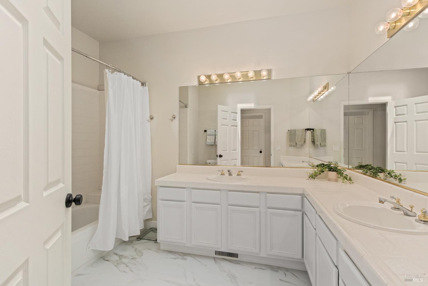 15 Vindel Lane Napa CA 94558