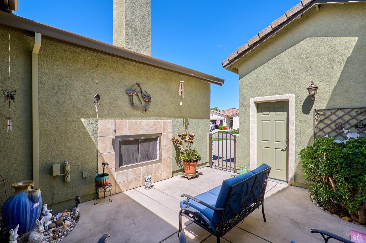 701 Cinnabar Hills Rio Vista CA 94571