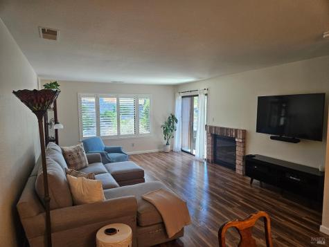 206 Indian Creek Drive Santa Rosa CA 95409