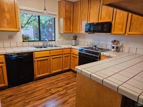 206 Indian Creek Drive Santa Rosa CA 95409