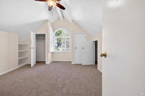 2757 Lakeview Drive Santa Rosa CA 95405