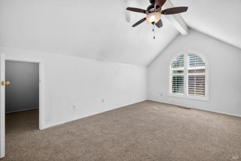 2757 Lakeview Drive Santa Rosa CA 95405