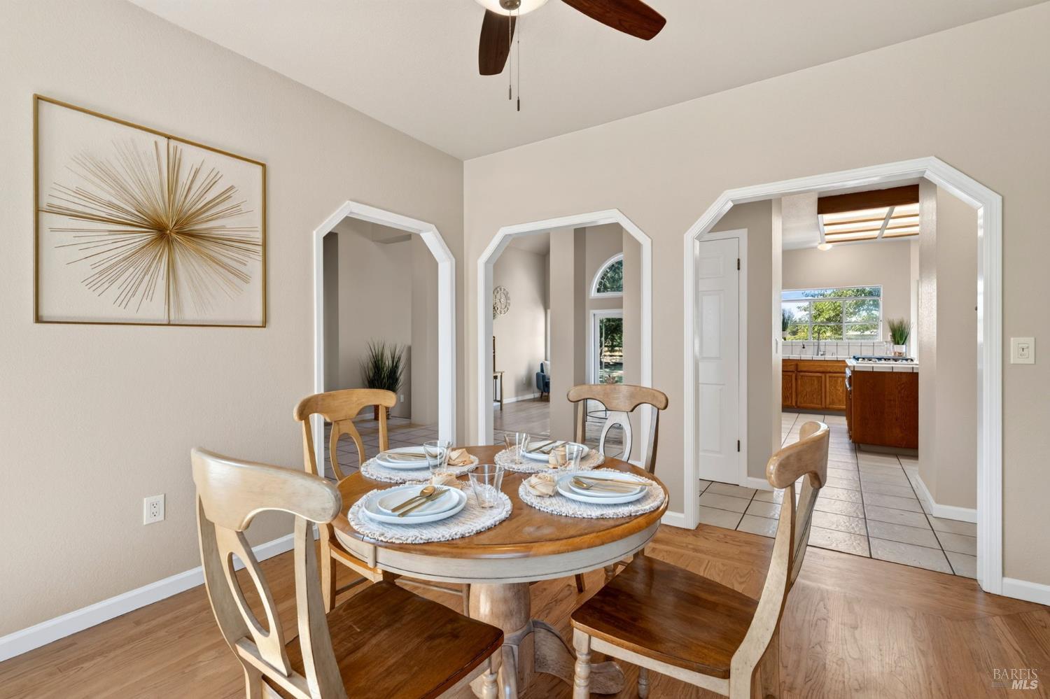 1623 Abramson Road Santa Rosa CA 95401