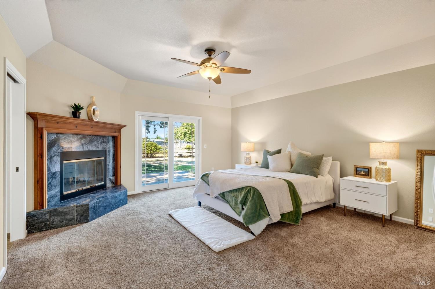 1623 Abramson Road Santa Rosa CA 95401