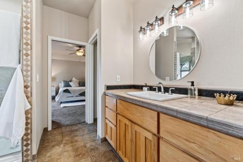 1623 Abramson Road Santa Rosa CA 95401