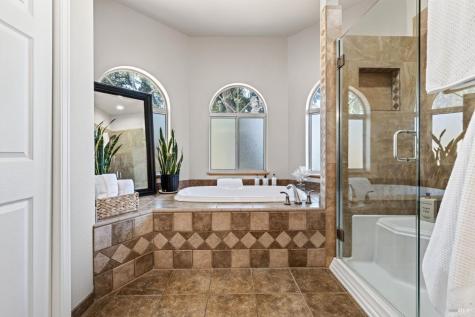 1623 Abramson Road Santa Rosa CA 95401
