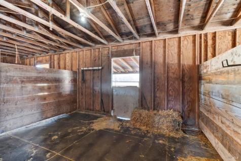1623 Abramson Road Santa Rosa CA 95401