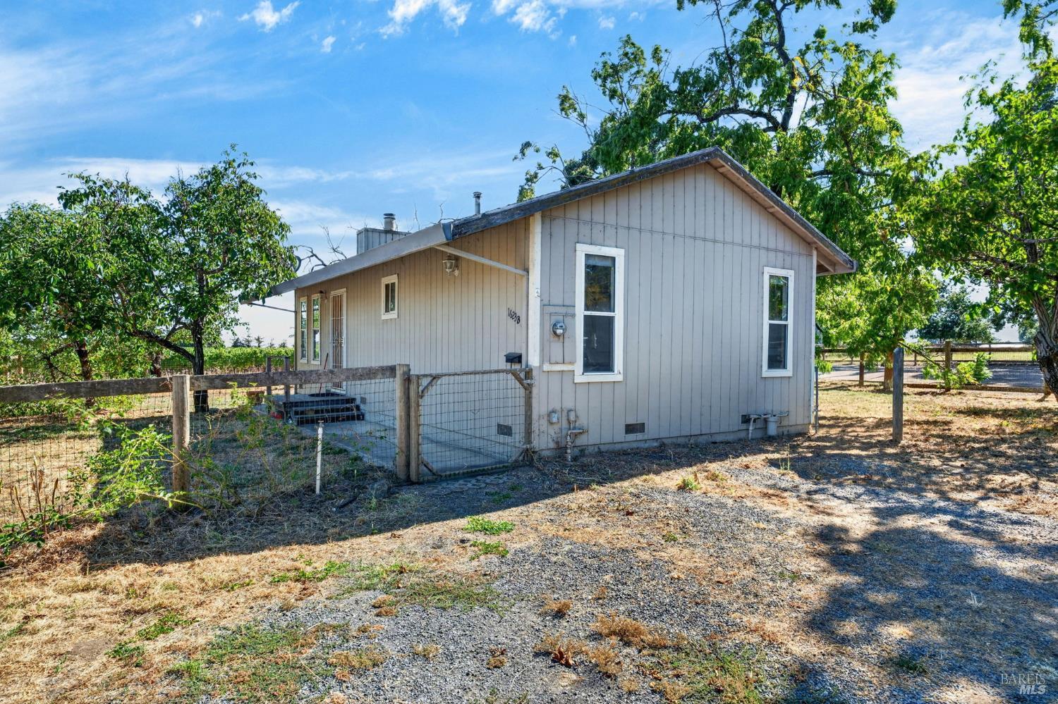 1623 Abramson Road Santa Rosa CA 95401