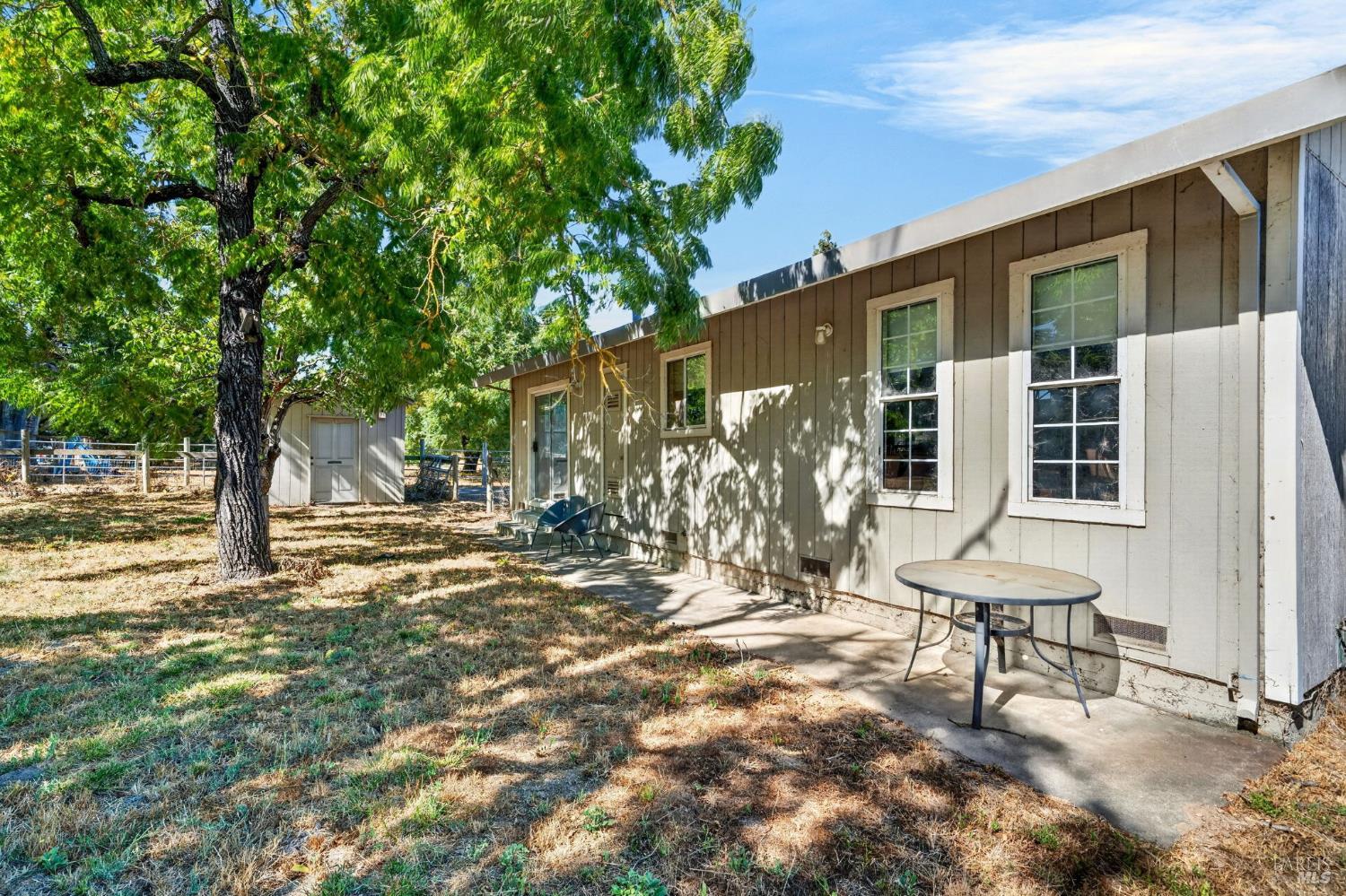 1623 Abramson Road Santa Rosa CA 95401