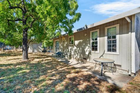 1623 Abramson Road Santa Rosa CA 95401