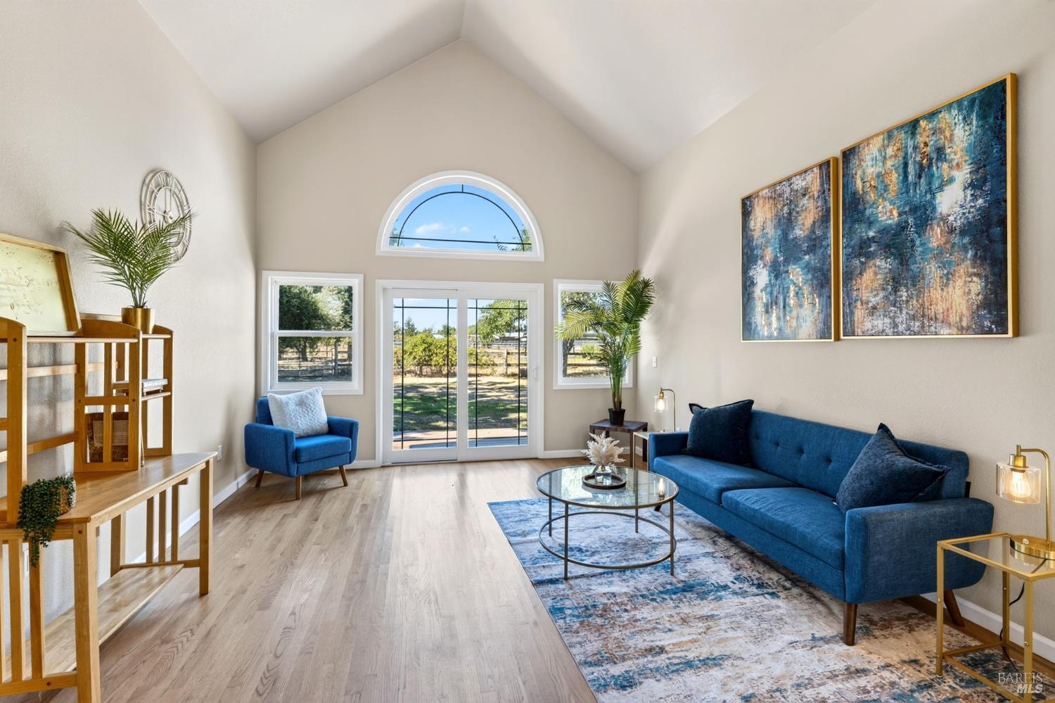 1623 Abramson Road Santa Rosa CA 95401